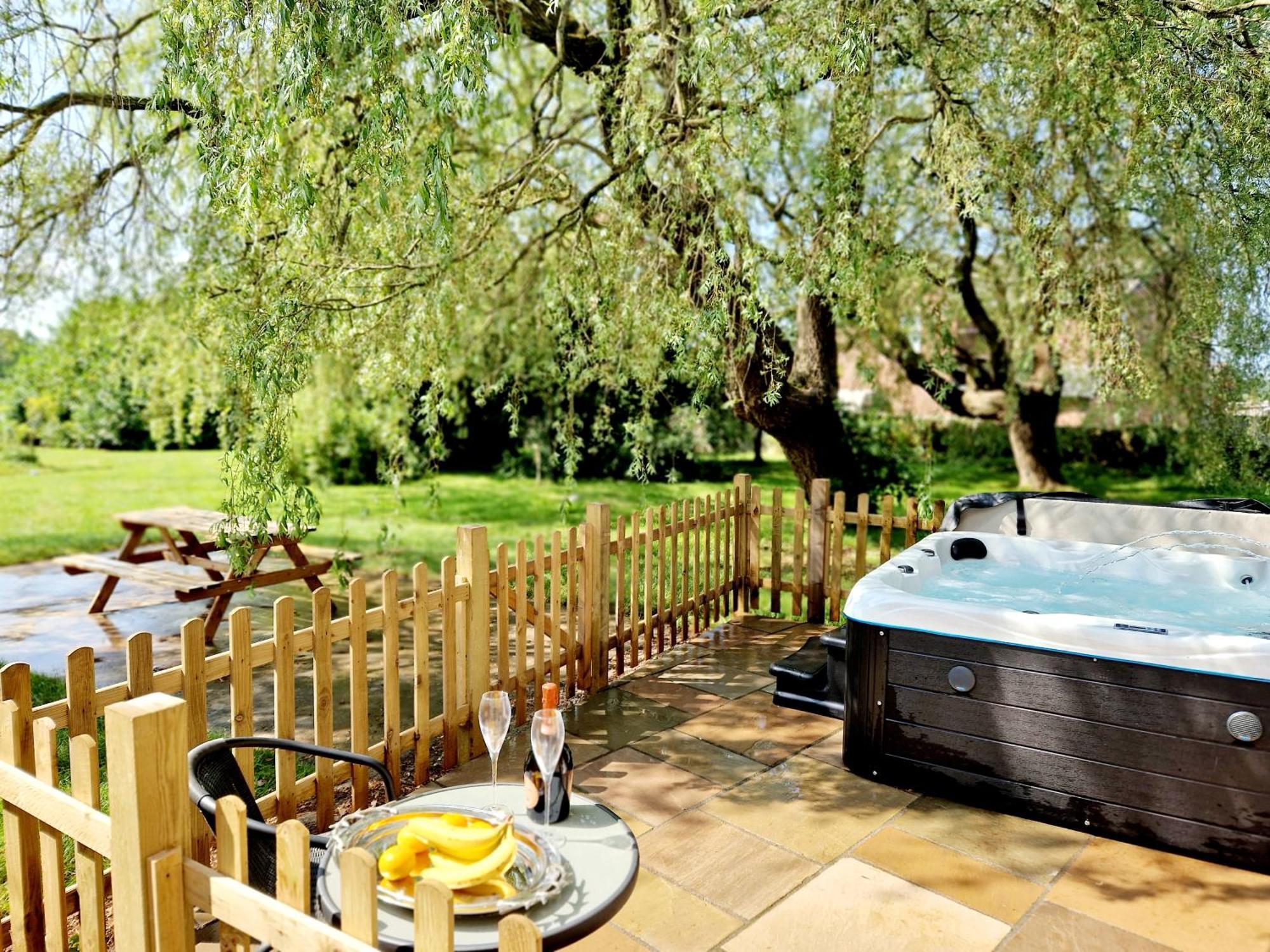 The Hamilton Luxury Holiday Let'S- The Coach House With Hot Tub Βίλα Scorton  Εξωτερικό φωτογραφία